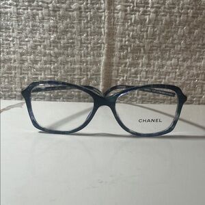 Authentic CHANEL Women's Glasses in Blue 3336 c.1490